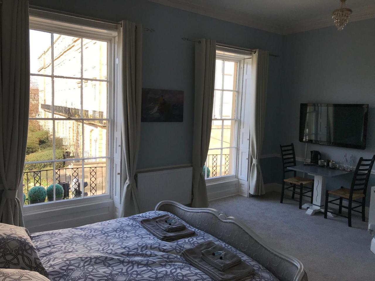 Regency Rooms Guesthouse كيلتنهام المظهر الخارجي الصورة