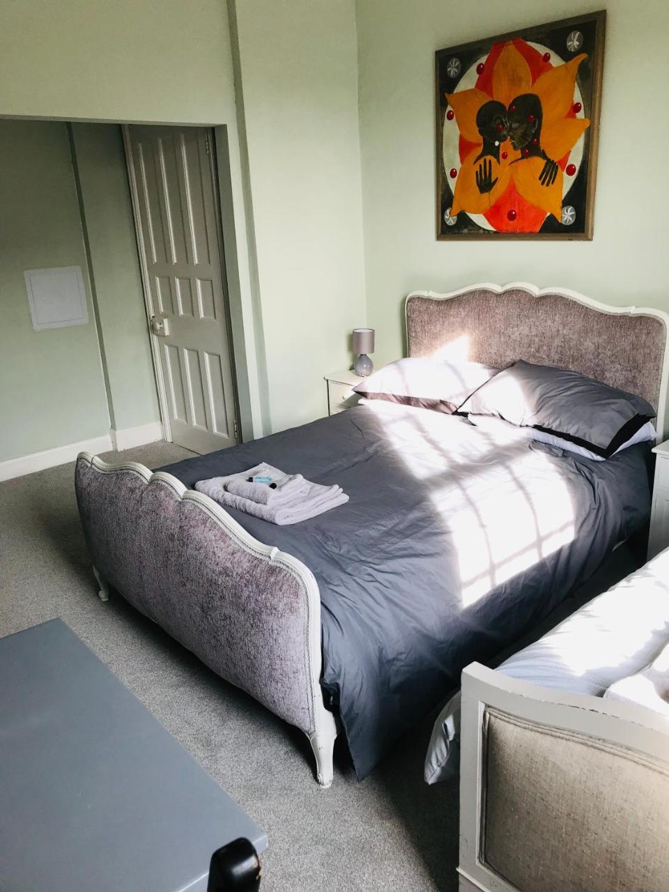 Regency Rooms Guesthouse كيلتنهام المظهر الخارجي الصورة